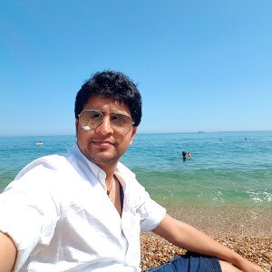 Indian man Kavishchugh is looking for a partner