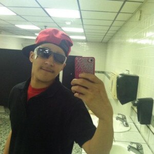 Lilinsane17, Plano, single man