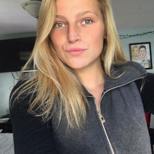  anna  is looking for a interracial dating