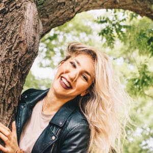 Sara, single, Richardson