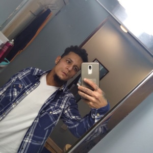 Latina man kizerkap is looking for a partner