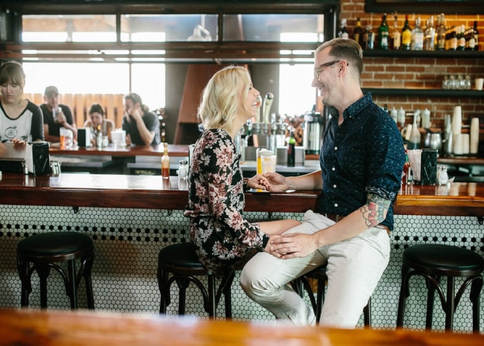 Discover Our List of the Best Bars in Phoenix for Singles!
