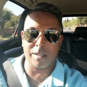 Indian man devan_ponnen is looking for a partner