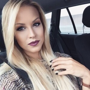 Vitagidilady, Glendale, single 