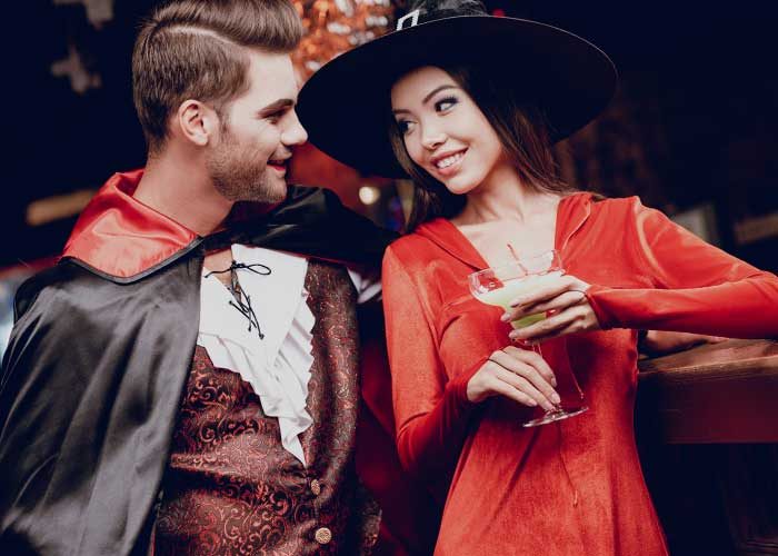 couple iт halloween outfit