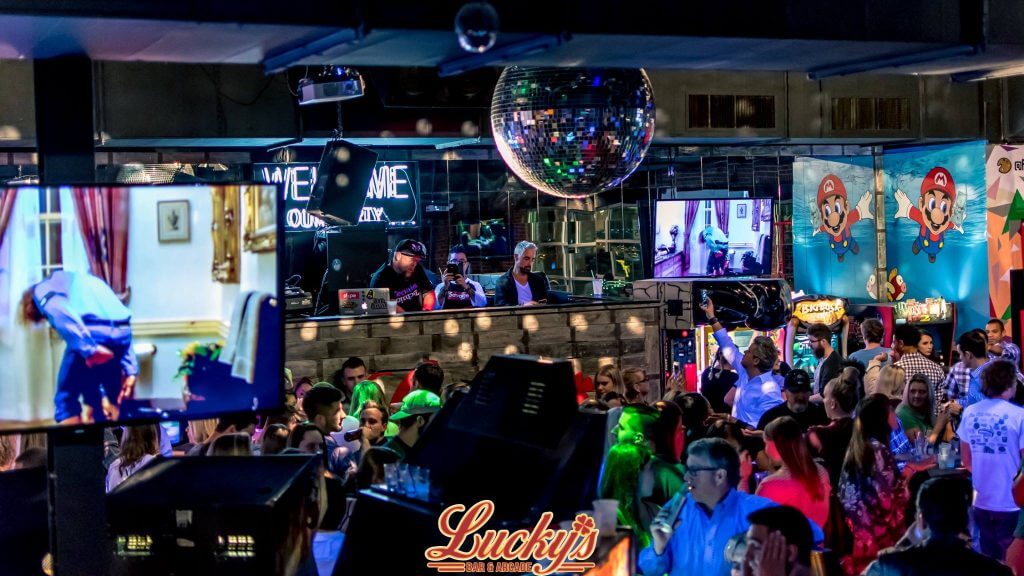 party in Lucky’s Bar & Arcade