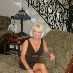 Mature Woman from Canada; Clelia