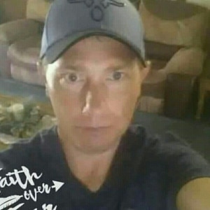 Dennon38, Tulsa, single man