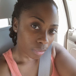 Black woman queenjean is looking for a partner