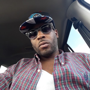 Black man NICODEMUS is looking for a partner