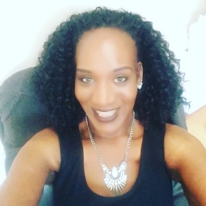 Black woman TeeSmiley is looking for a partner