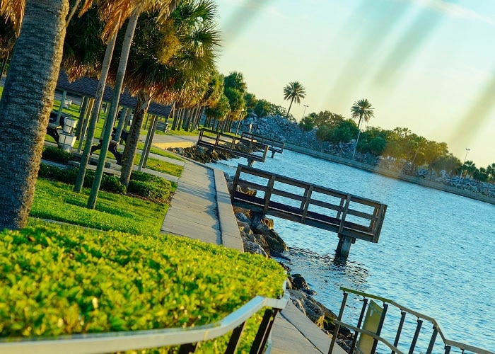 St. Petersburg, FL is a Great Place for Dates, Check our Ideas