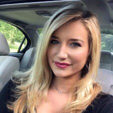  Hannah61  is looking for a interracial dating