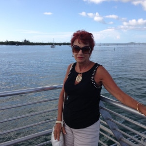  Jersygrlnnaples  is looking for a interracial dating