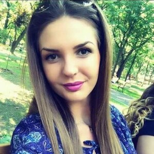  Martine10  is looking for a interracial dating